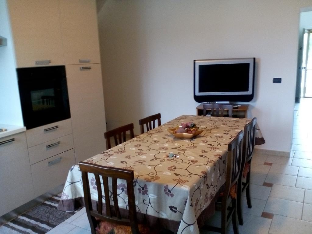 Marechiaro Villa Foce Varano Room photo